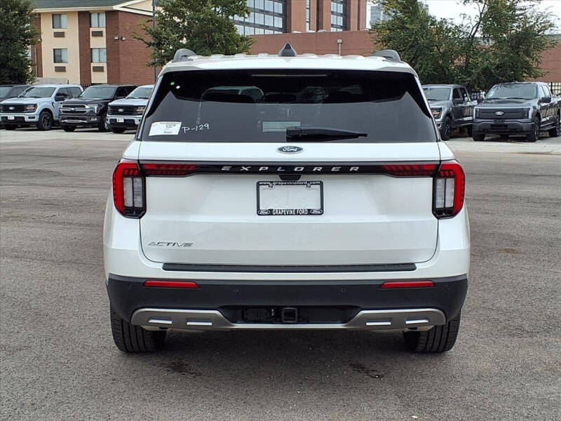 2026 Ford Explorer Active