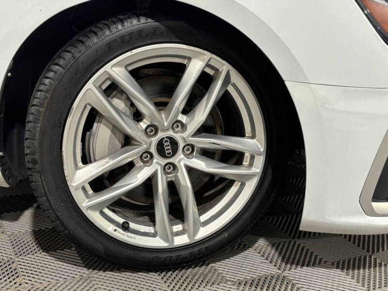 2022 Audi A4 quattro S line Prem Plus 45 TFSI