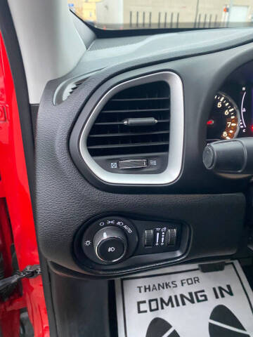 2019 Jeep Renegade Altitude