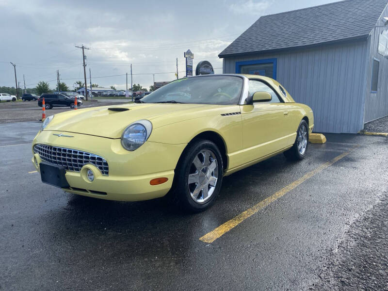 2002 Ford Thunderbird Deluxe