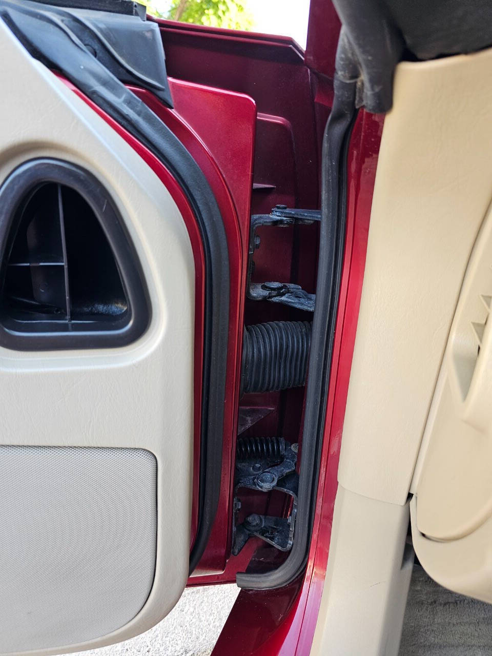2006 Cadillac XLR-V 30