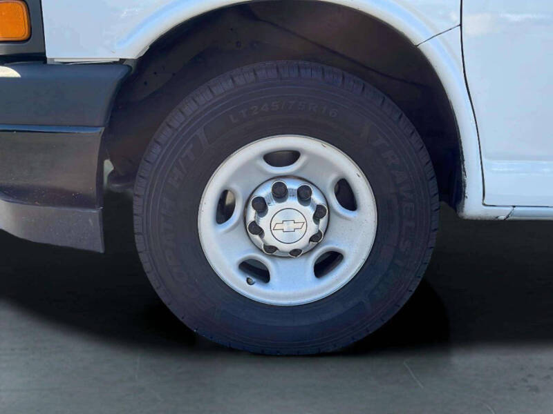 2020 Chevrolet Express 2500