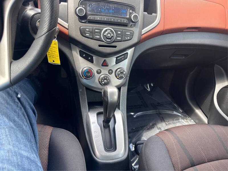 2015 Chevrolet Sonic LT Auto