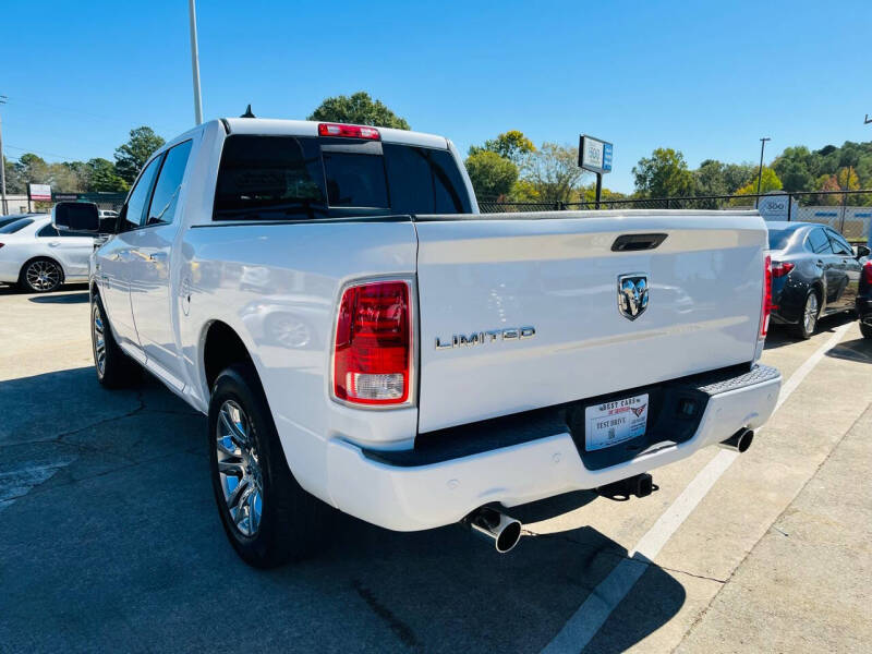 2014 RAM Ram 1500 Pickup Laramie Limited photo 8