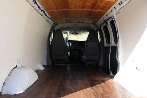 2016 GMC Savana 2500