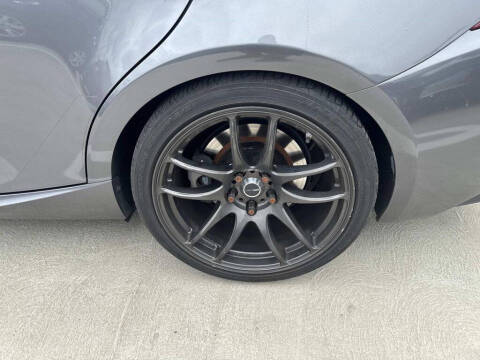 2016 Lexus IS 200t