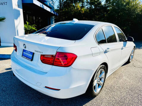 2015 BMW 3 Series 320i