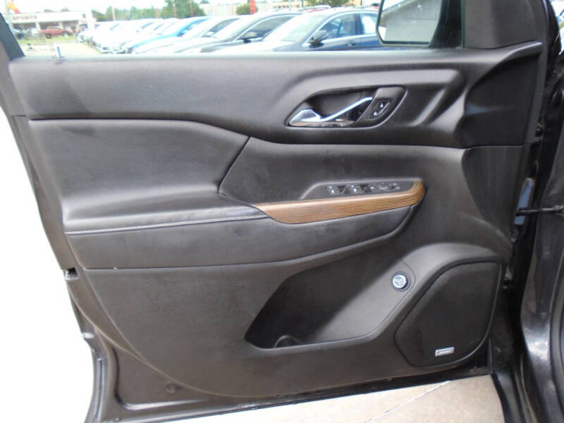 2017 GMC Acadia SLE-2