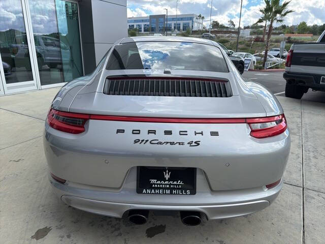 2019 Porsche 911 Carrera 4S