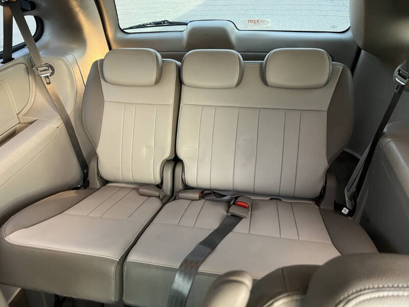 2007 Chrysler Town and Country Touring