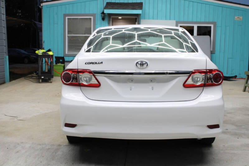 2013 Toyota Corolla LE