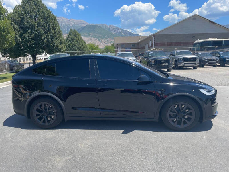 2023 Tesla Model X Standard Range