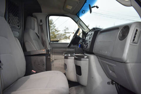 2011 Ford E-Series E-250