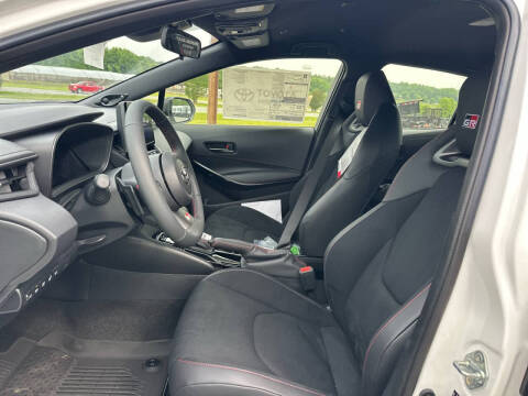 2025 Toyota GR Corolla Premium Plus