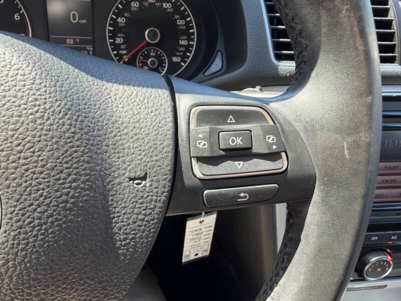 2013 Volkswagen Passat