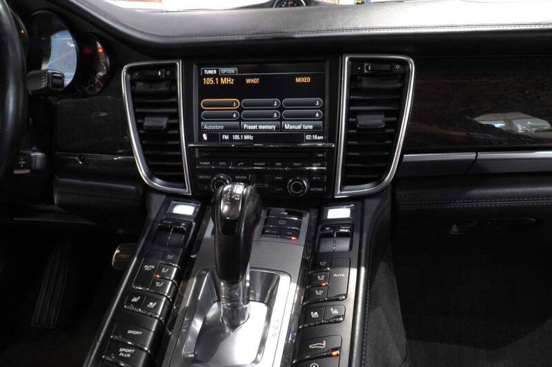 2011 Porsche Panamera Turbo