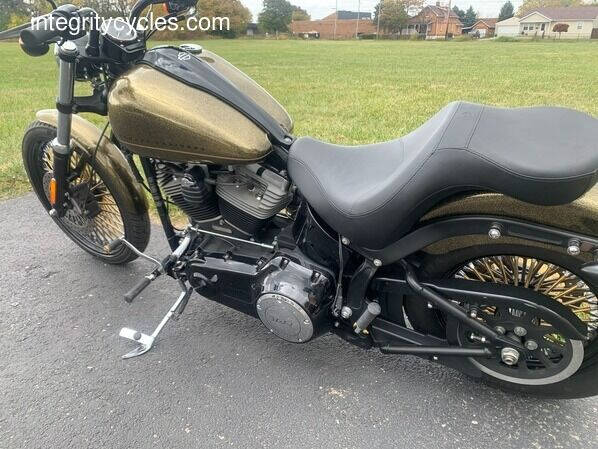 2013 Harley-Davidson FXS Blackline