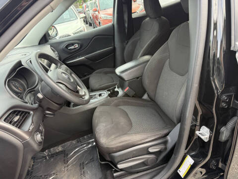 2019 Jeep Cherokee Latitude