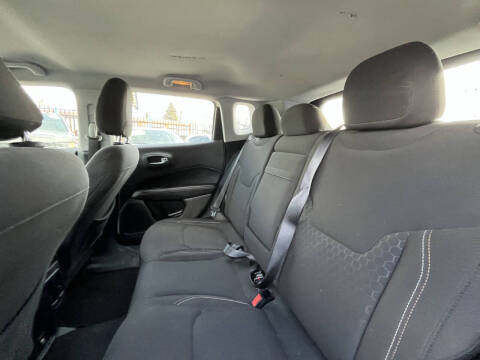 2017 Jeep Compass Sport