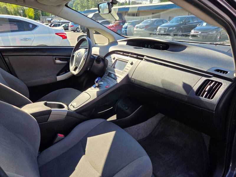 2015 Toyota Prius Two