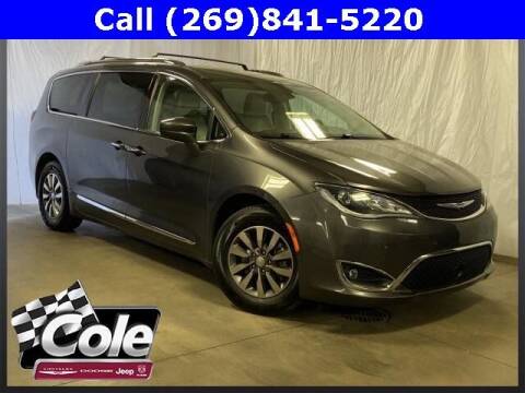 2019 Chrysler Pacifica for sale at COLE Automotive in Kalamazoo MI