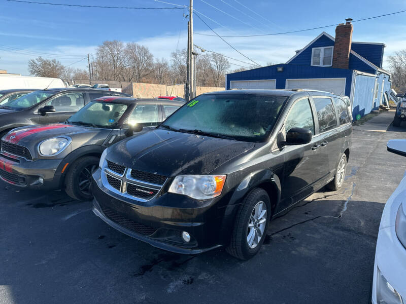 2018 Dodge Grand Caravan for sale at Jerry & Menos Auto Sales in Belton MO