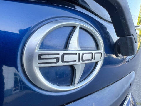 2005 Scion xA