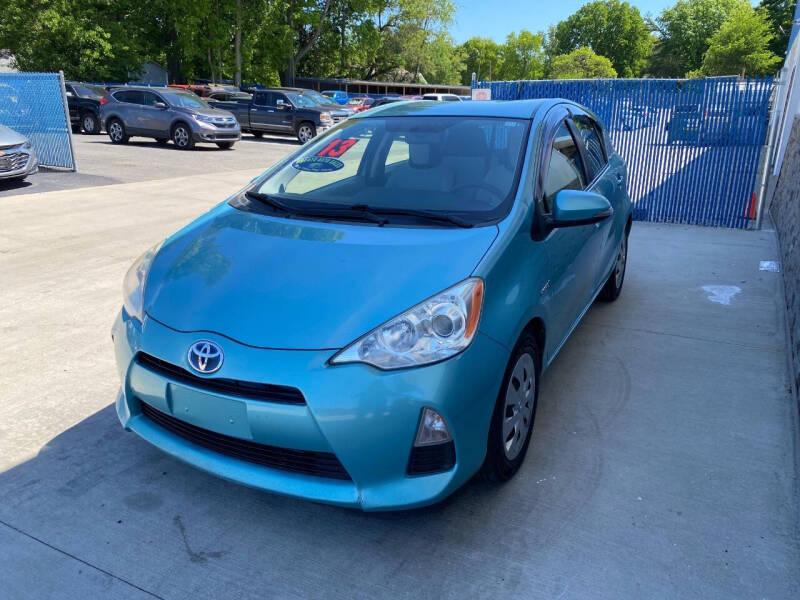 2013 Toyota Prius c