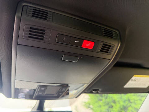 2015 Volkswagen Golf R 4Motion