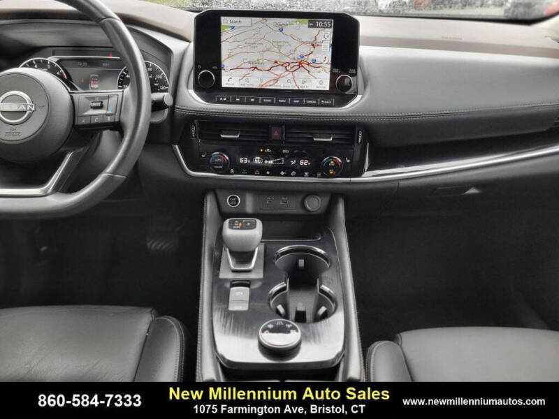 2023 Nissan Rogue SL