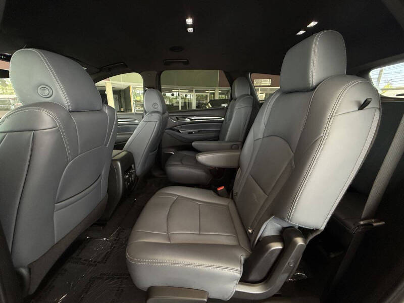 2024 Buick Enclave Premium