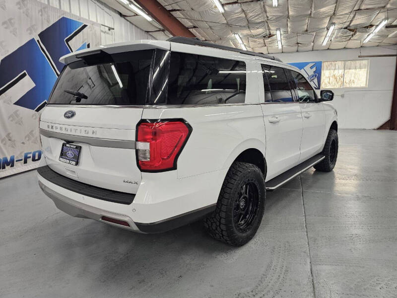 2023 Ford Expedition MAX XLT