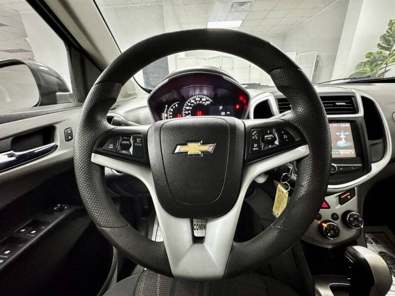 2017 Chevrolet Sonic LT Auto