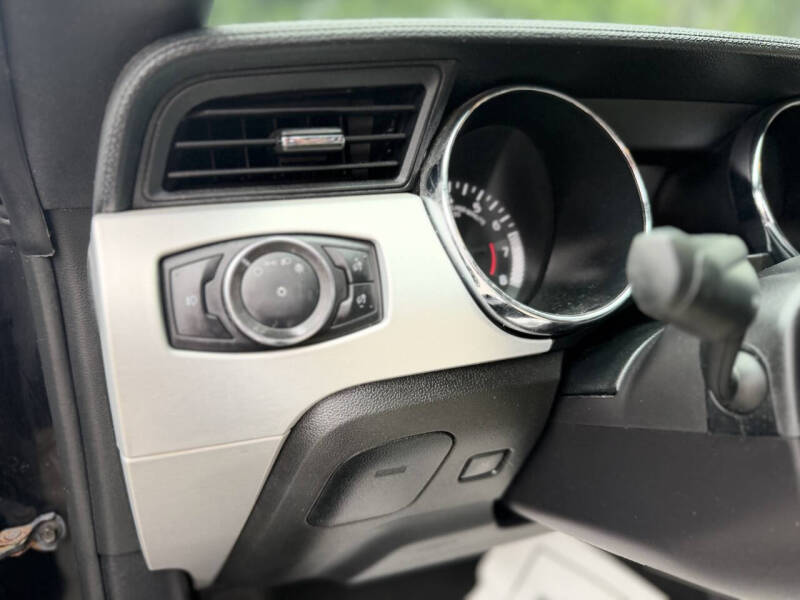 2017 Ford Mustang EcoBoost Premium