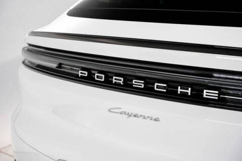 2024 Porsche Cayenne Coupe