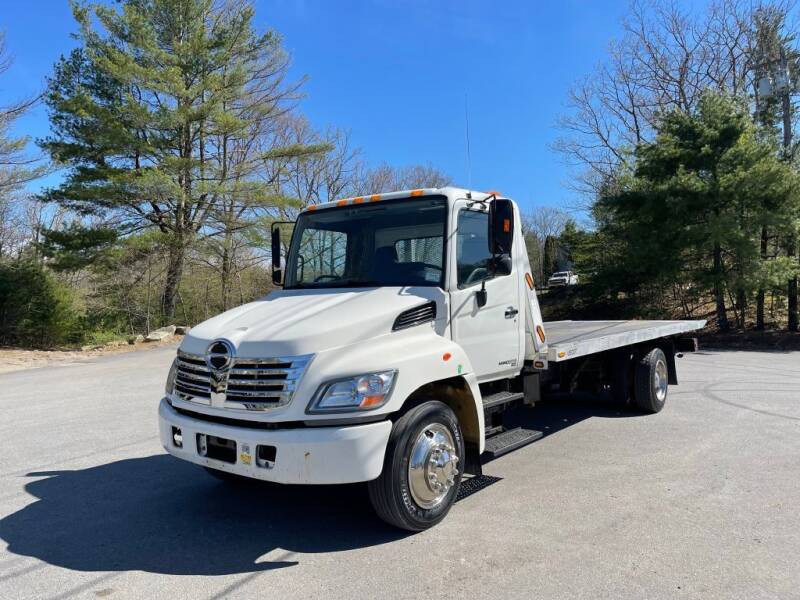 2006 Hino 268 for sale at Nala Equipment Corp in Upton MA