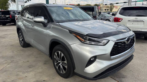 2021 Toyota Highlander XLE
