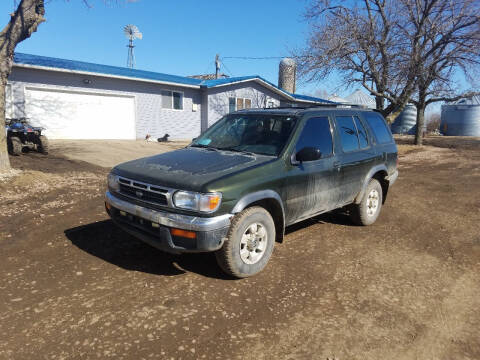 1998 Nissan Pathfinder for sale at B&M Auto Sales and Service LLP in Marion SD