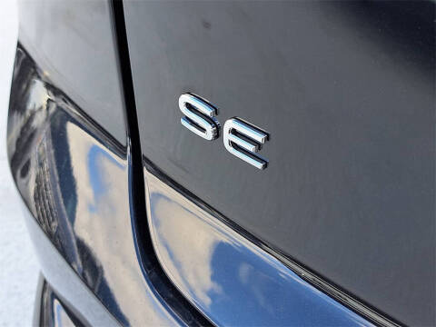 2026 Volkswagen Atlas Cross Sport SE