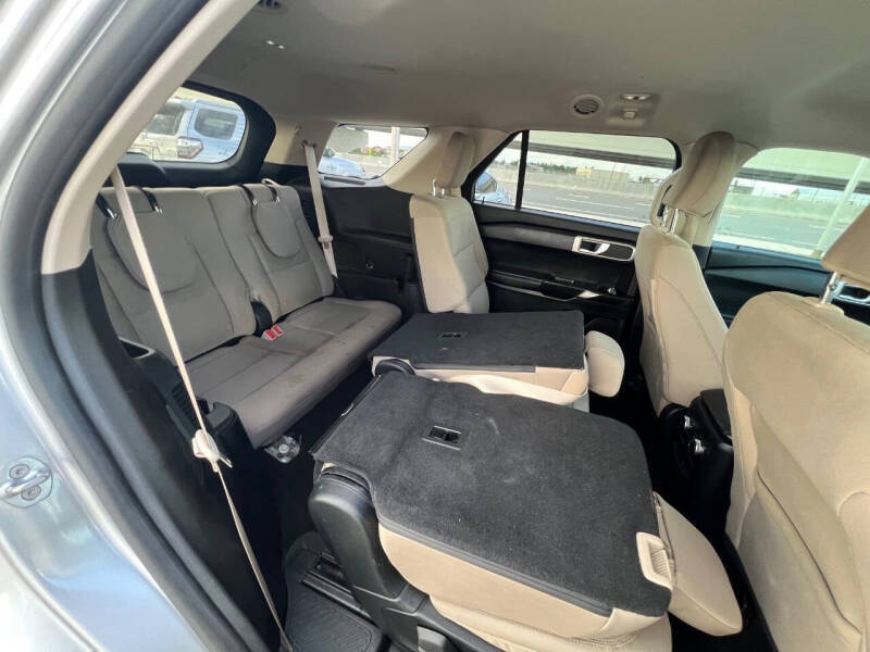 2021 Ford Explorer