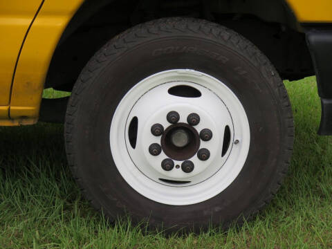 2015 Ford E-Series E-350 SD