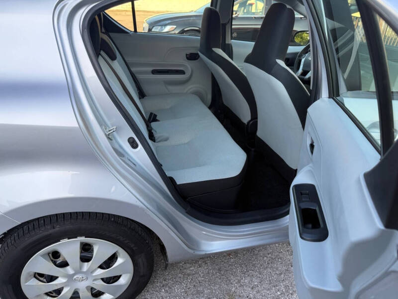 2012 Toyota Prius c One