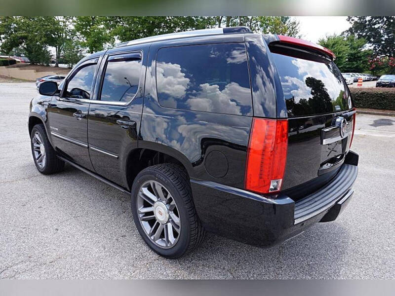 2013 Cadillac Escalade Premium