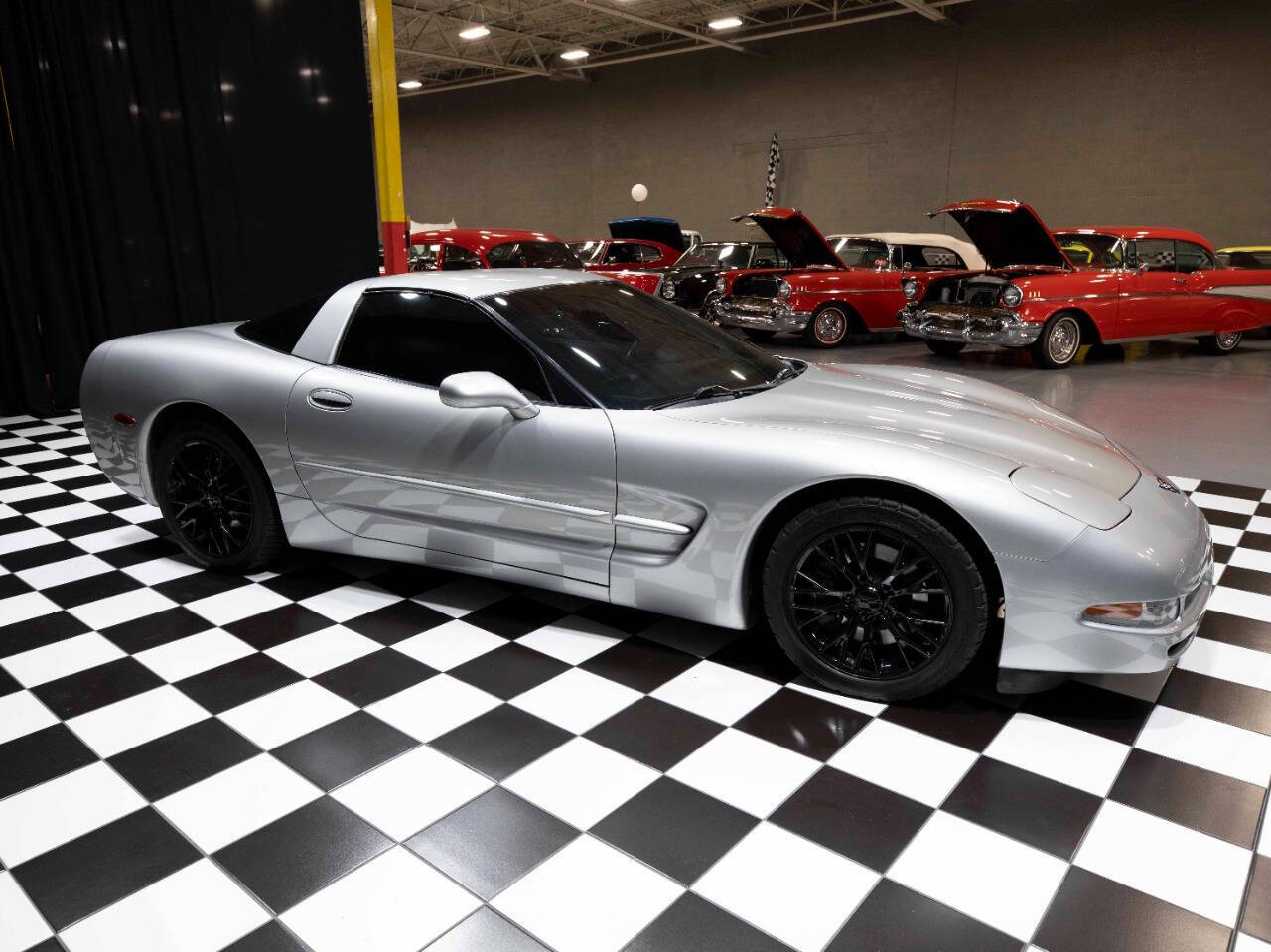 2004 Chevrolet Corvette 15