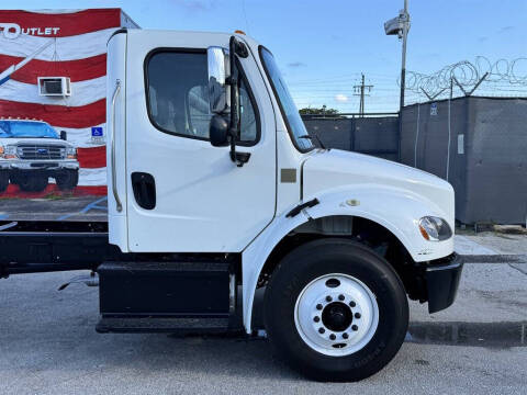 2018 Freightliner M2 106
