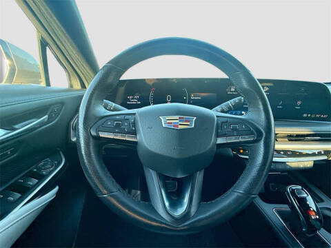 2024 Cadillac XT4 Sport