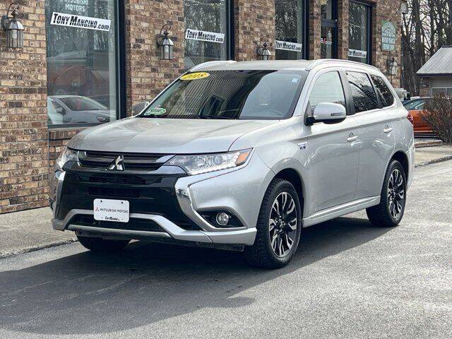 2018 Mitsubishi Outlander PHEV for sale at The King of Credit in Clifton Park NY