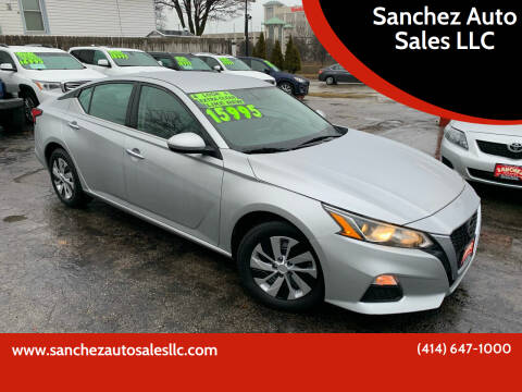 2020 Nissan Altima for sale at Sanchez Auto Sales LLC in Milwaukee WI