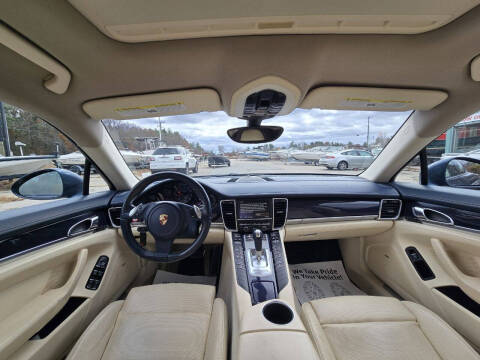 2012 Porsche Panamera 4