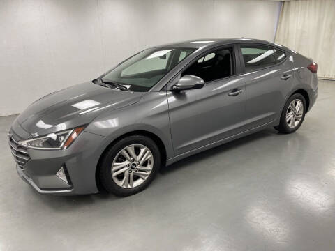 2020 Hyundai Elantra for sale at Kerns Ford Lincoln in Celina OH